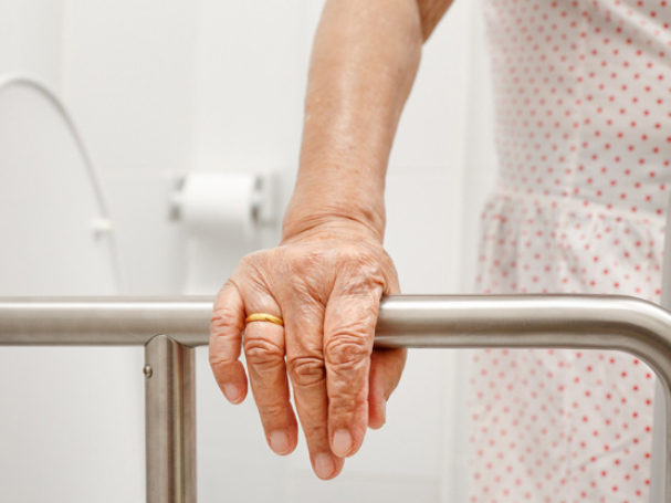 adaptacao-na-casa-para-idosos